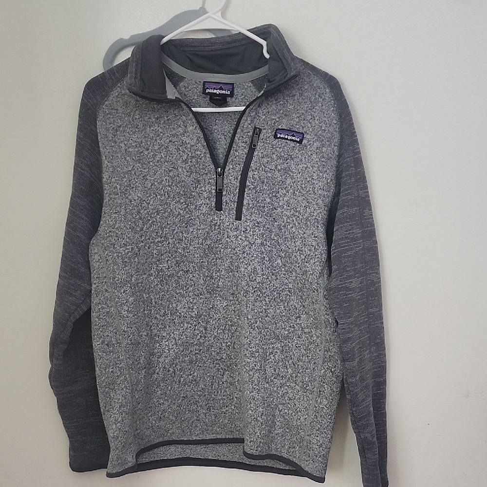Patagonia Men's Two-Tone Gray Zip-Up Sweater